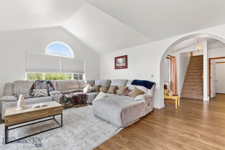 Property Photo: 711 Yellowstone Avenue MT 59741