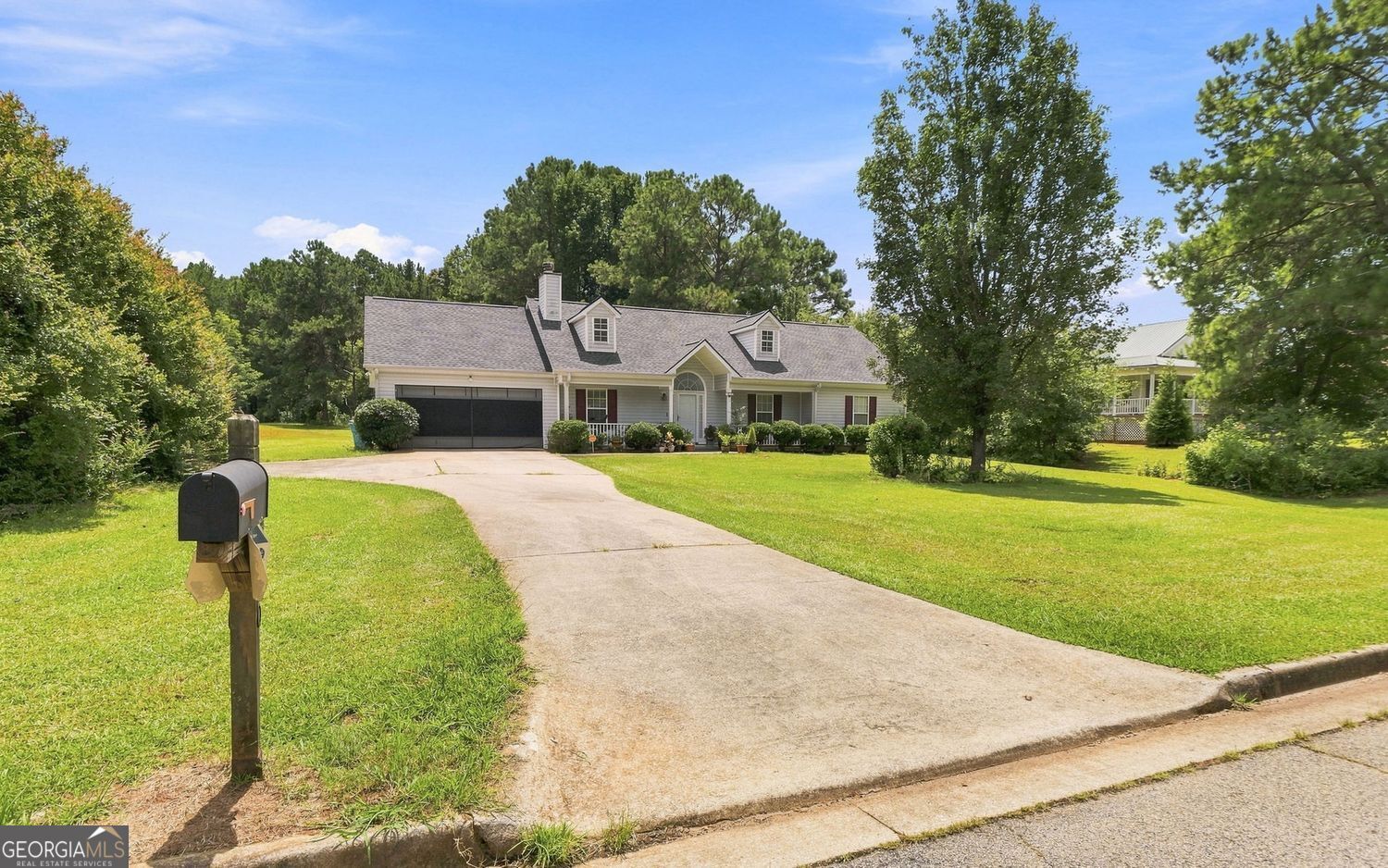 Property Photo:  130 Morningside Drive  GA 30233 