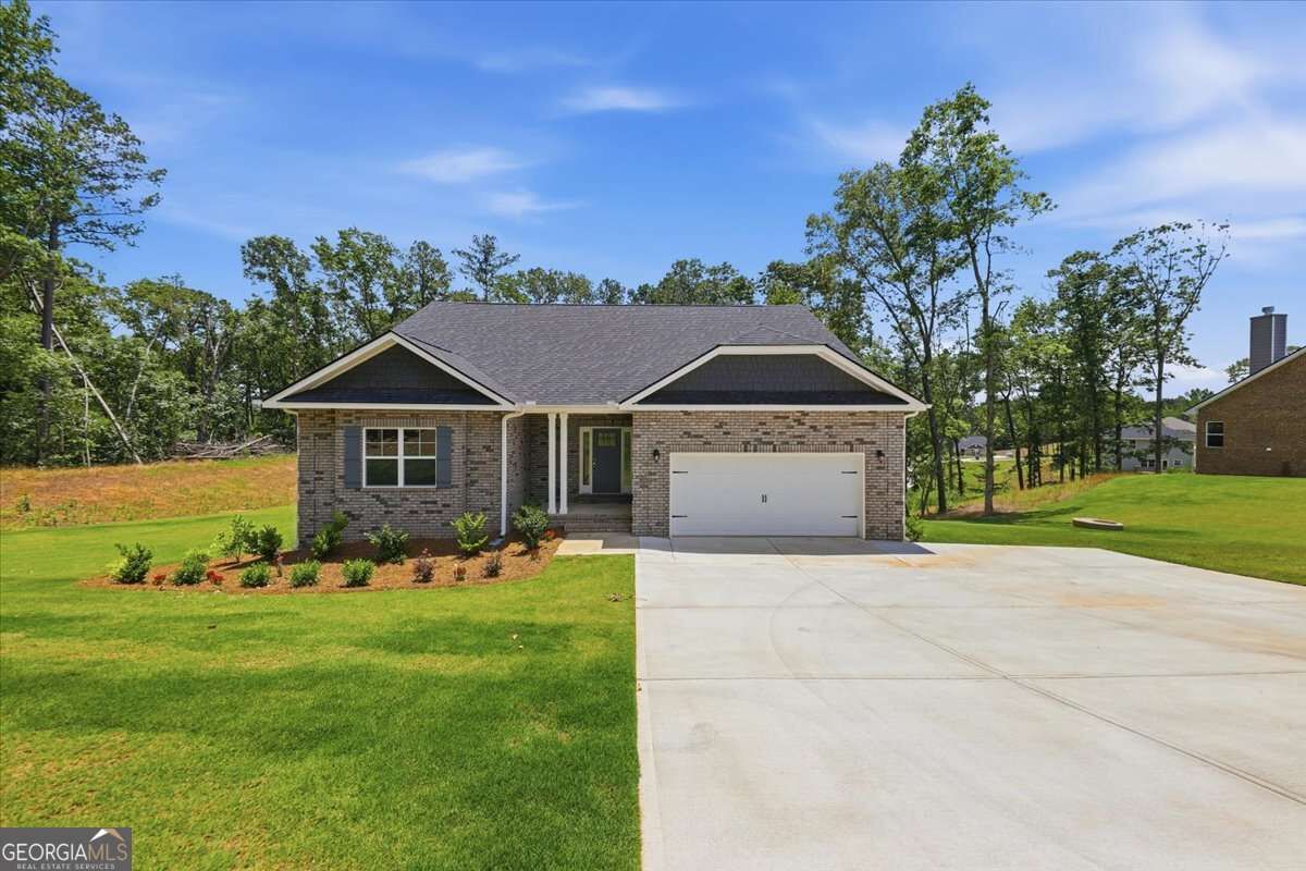 Property Photo: 3334 Siena Place GA 30135