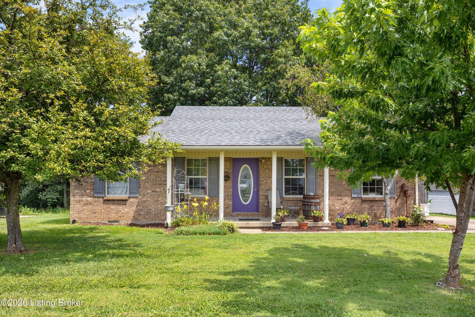 Property Photo: 108 Pittsburg St KY 40004