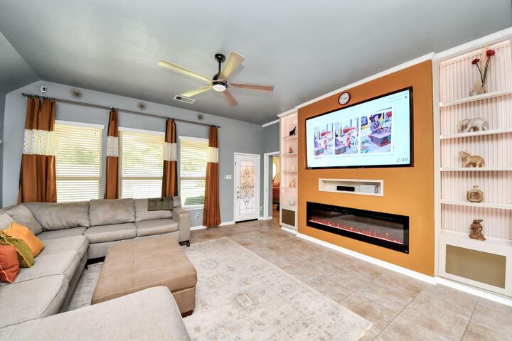 Property Photo: 27138 Cottage Stream Lane TX 77441