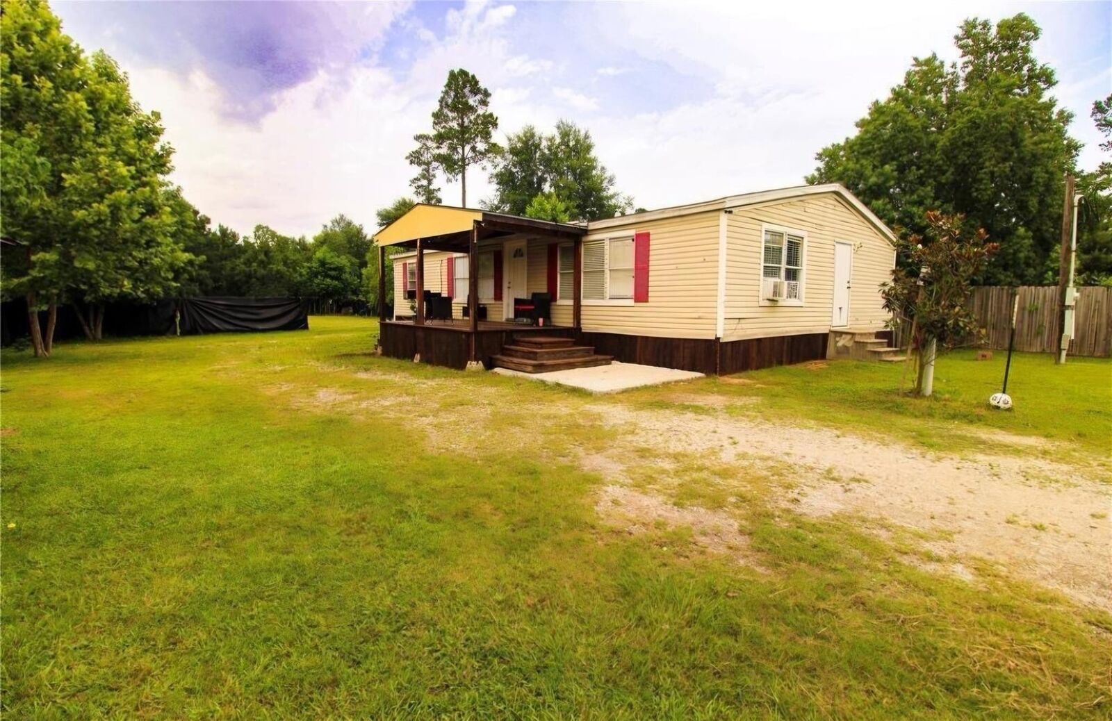 Property Photo:  37 County Road 3479J  TX 77327 
