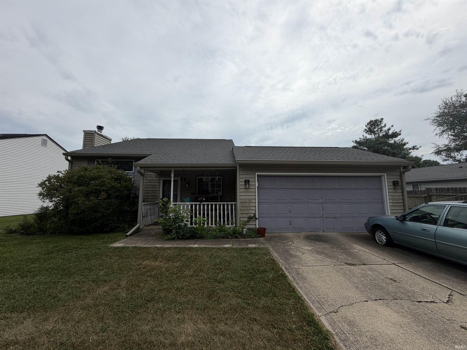 Property Photo: 3419 W Fox Trail Court IN 47403-4159