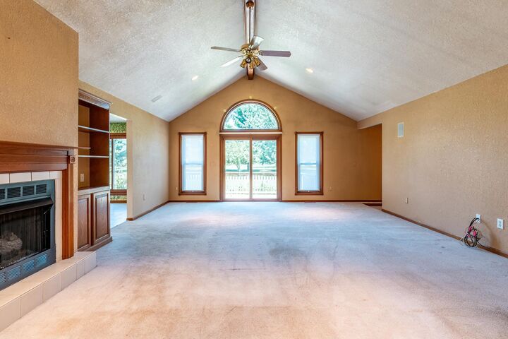 Property Photo:  2042 N 500 W  IN 46703 