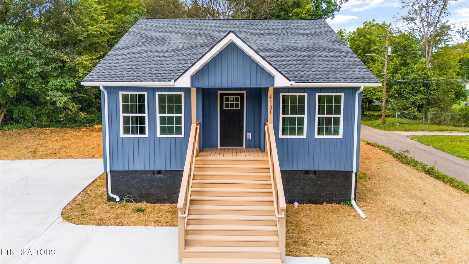 Property Photo: 4131 Porter Ave TN 37914