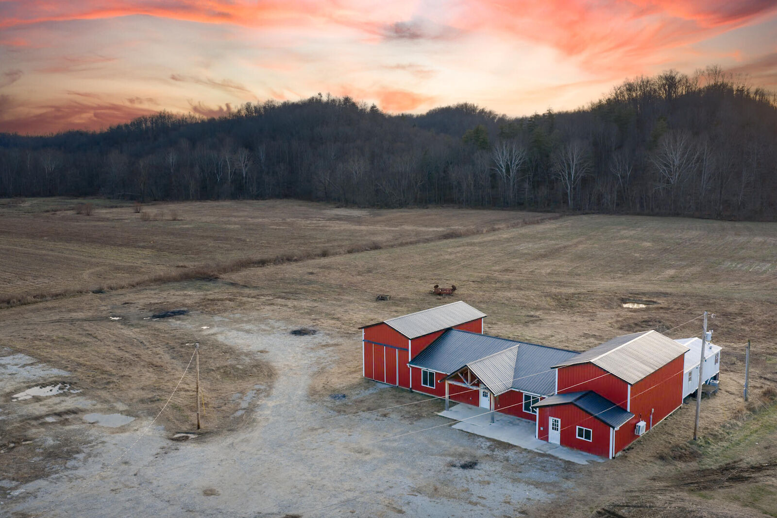 Property Photo: 14198 Hwy 191 KY 41332