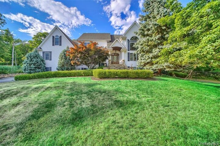 Property Photo:  5 Dunderberg Road  NY 10986 