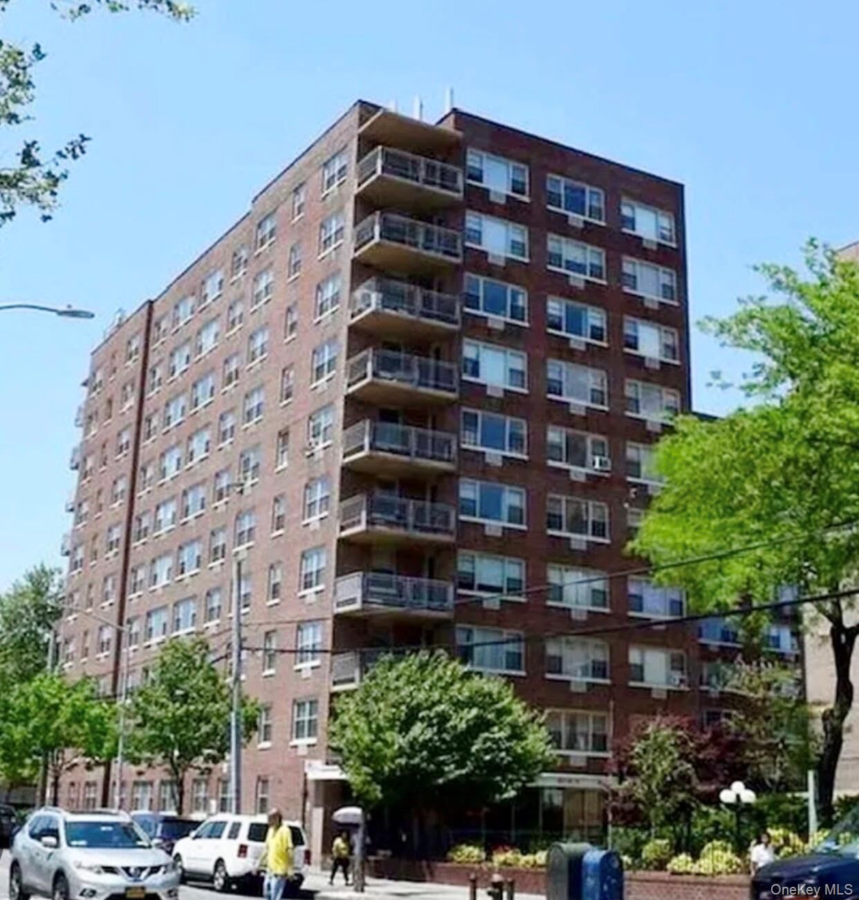 Property Photo: 8111 45th Avenue 5C NY 11373