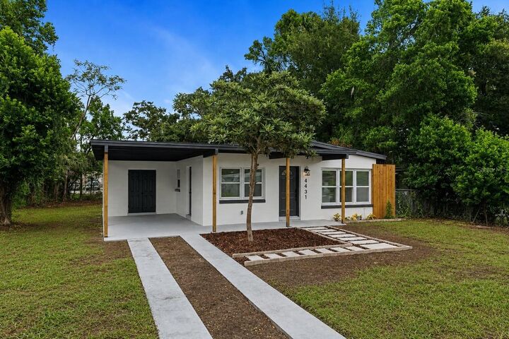 Property Photo:  4431 Southmore Drive  FL 32812 