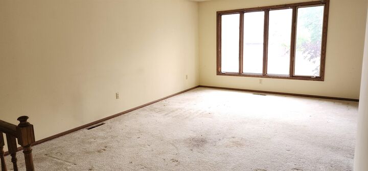 Property Photo: 2507 6th St NW ND 58703