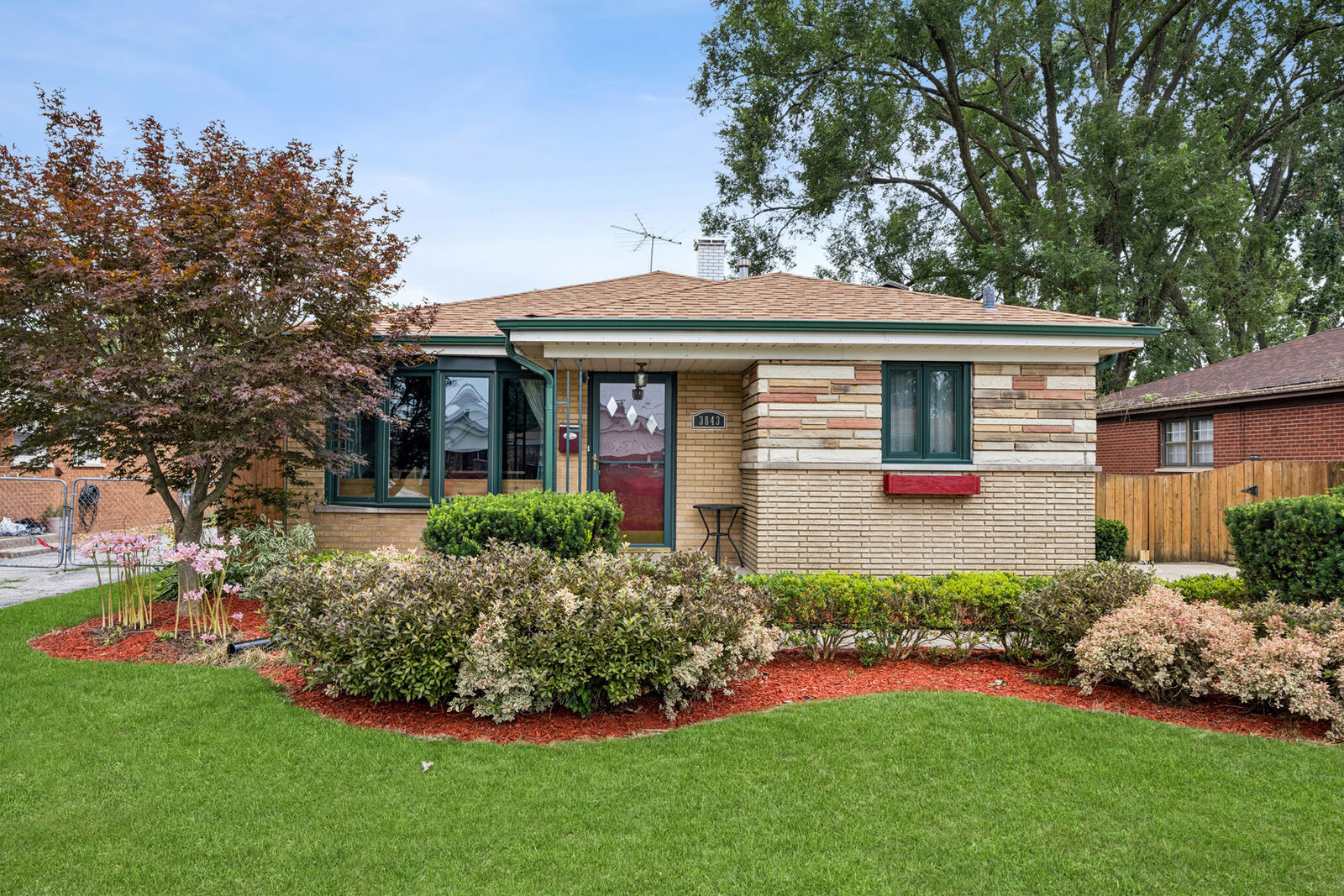 Property Photo:  3843 153rd Street  IL 60445 