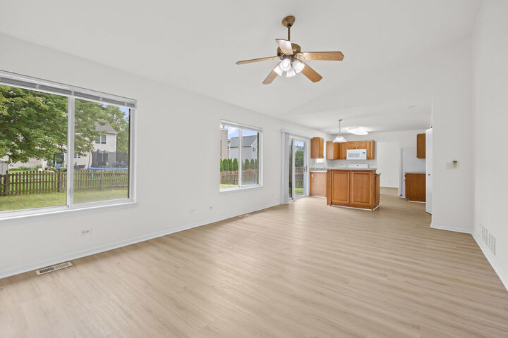 Property Photo: 10481 Somerset Lane IL 60142