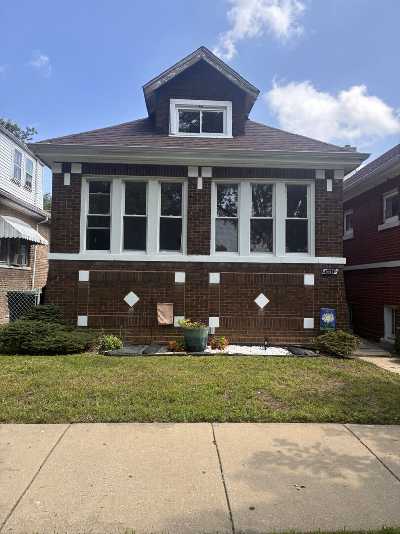 Property Photo:  8811 S Morgan Street  IL 60620 