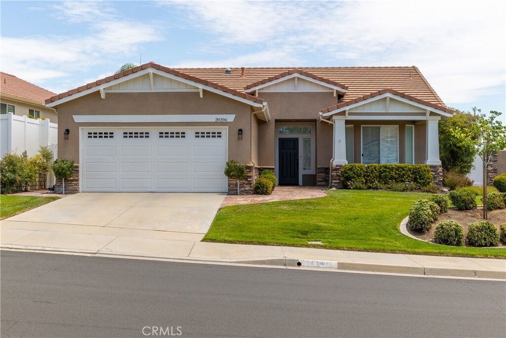 Property Photo:  39396 Beringer Drive  CA 92563 