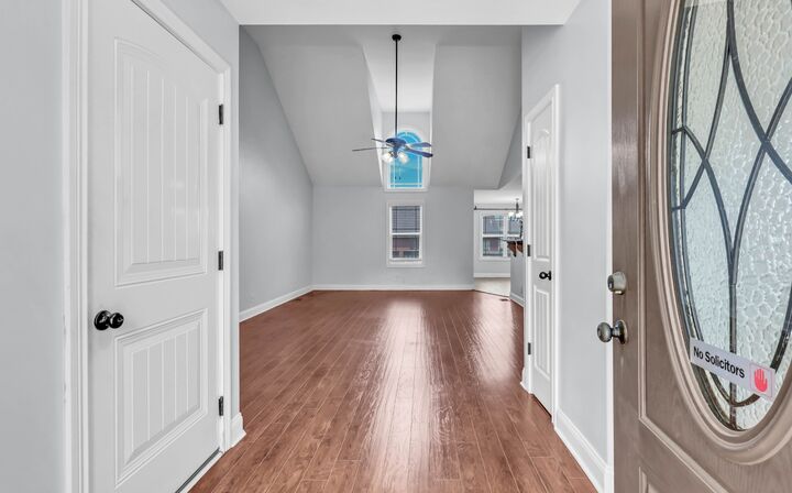 Property Photo:  208 Azalea Dr  KY 42262 