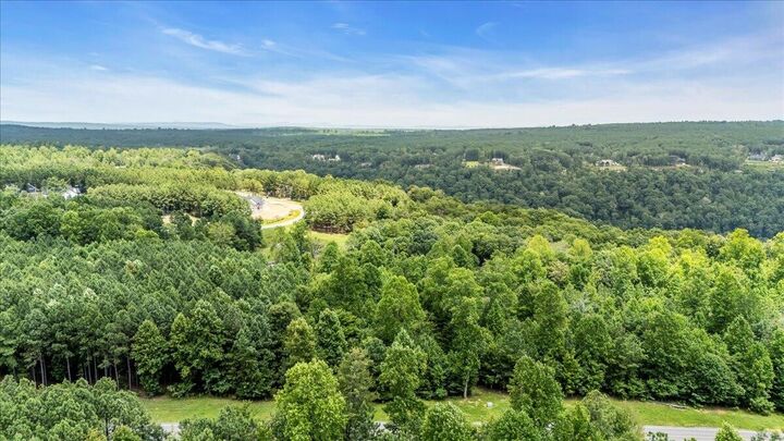Property Photo: 3685 Crockett Point TN 37347