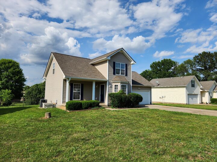 Property Photo:  4048 New Grange Cir  TN 37040 