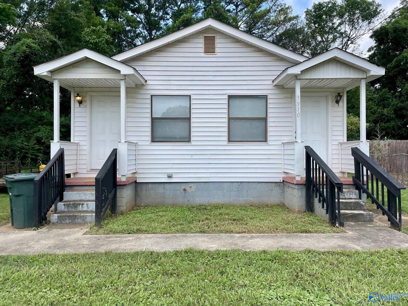 Property Photo: 3910 McVay Street AL 35805
