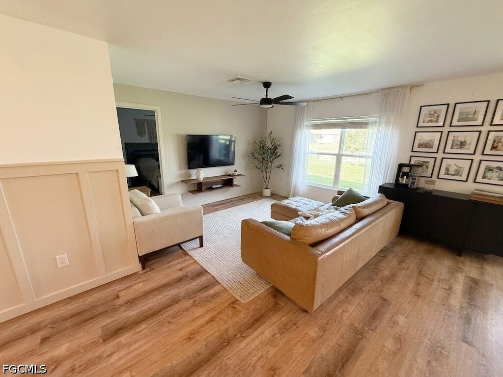 Property Photo:  3192 Estancia Lane  FL 33909 