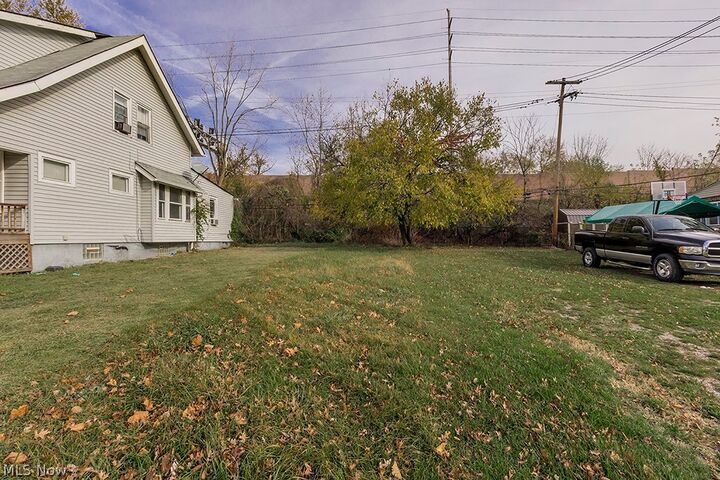 Property Photo: 821 E 131st Street OH 44108