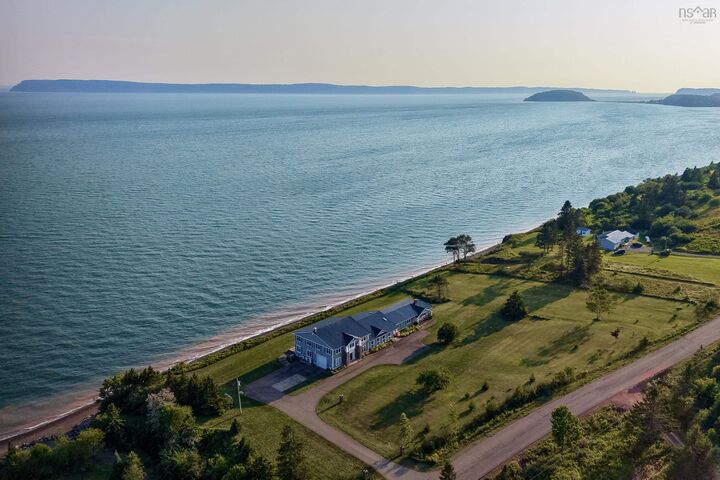 Property Photo: 1212 Two Islands Road NS B0M 1S0