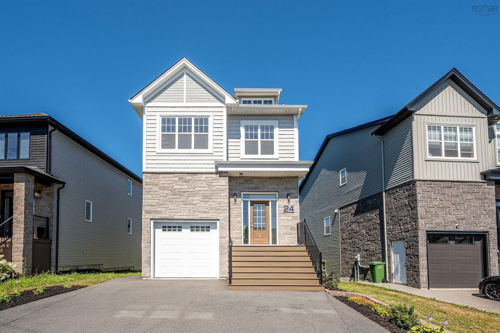 Property Photo: 24 Breaktrail Drive NS B4B 2J7