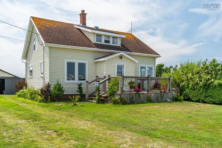 Property Photo:  3304 Main Shore Road  NS B5A 5E3 