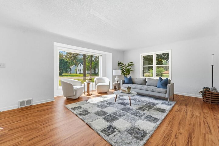 Property Photo:  5724 Hampshire Avenue N  MN 55428 