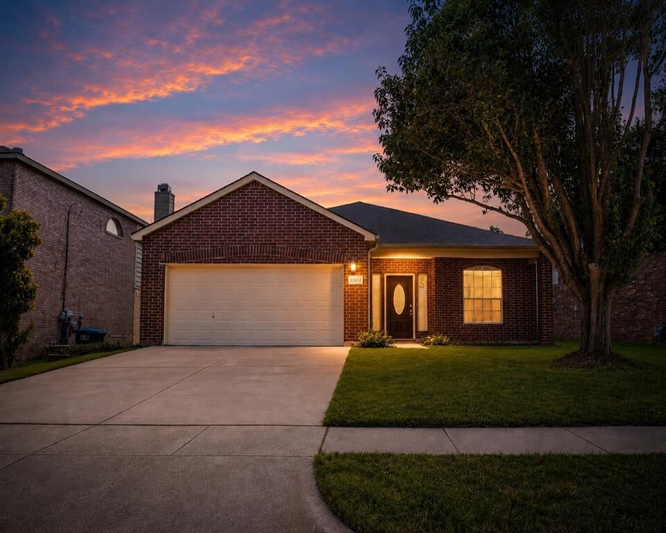 Property Photo:  12652 Oakwood Circle  TX 76040 