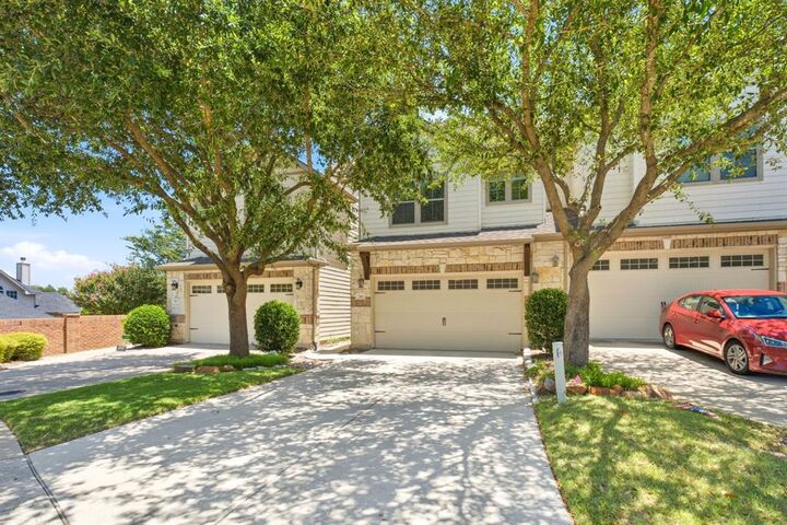 Property Photo: 703 Chestnuthill Drive TX 75013