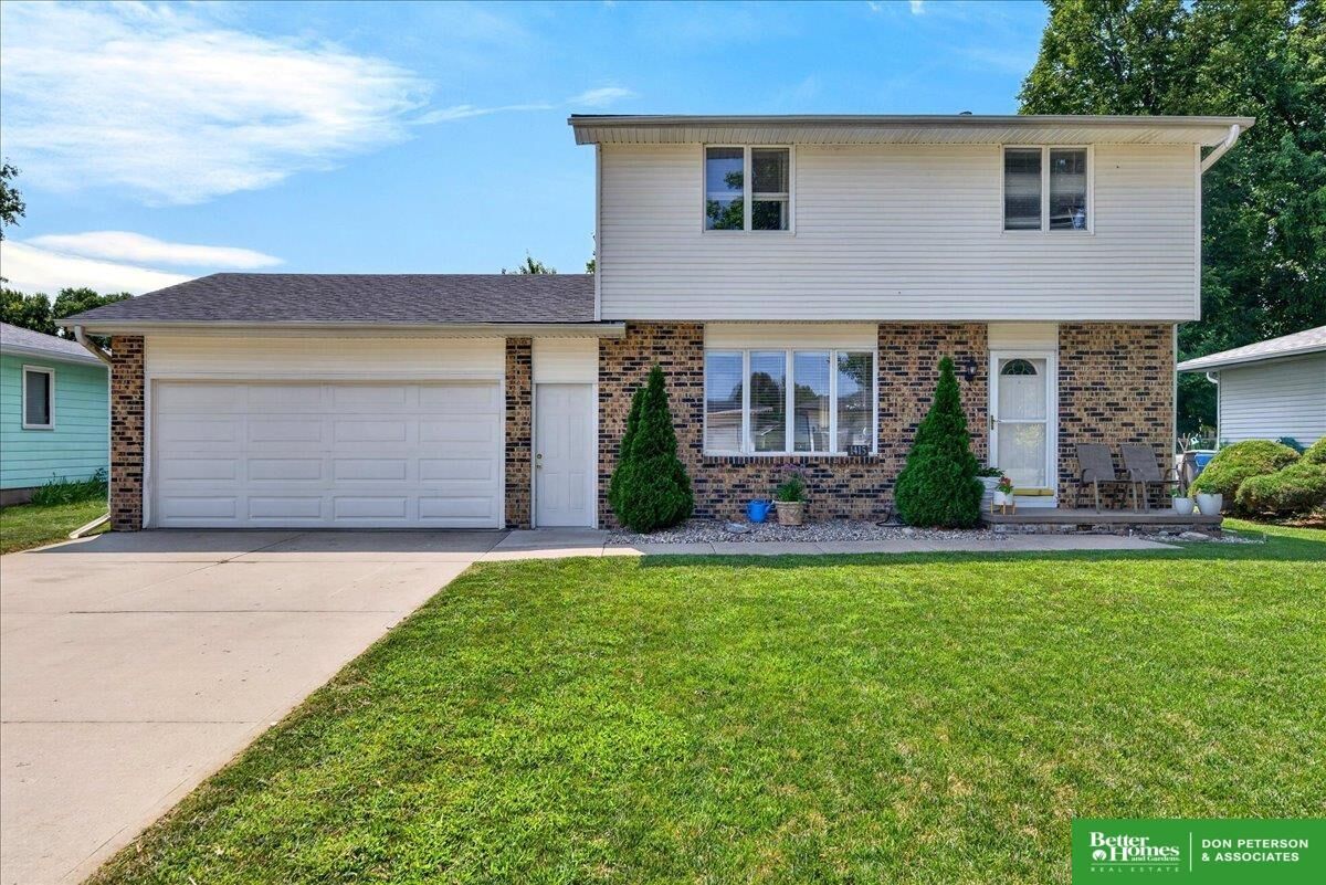 Property Photo:  1415 Missouri Avenue  NE 68025 