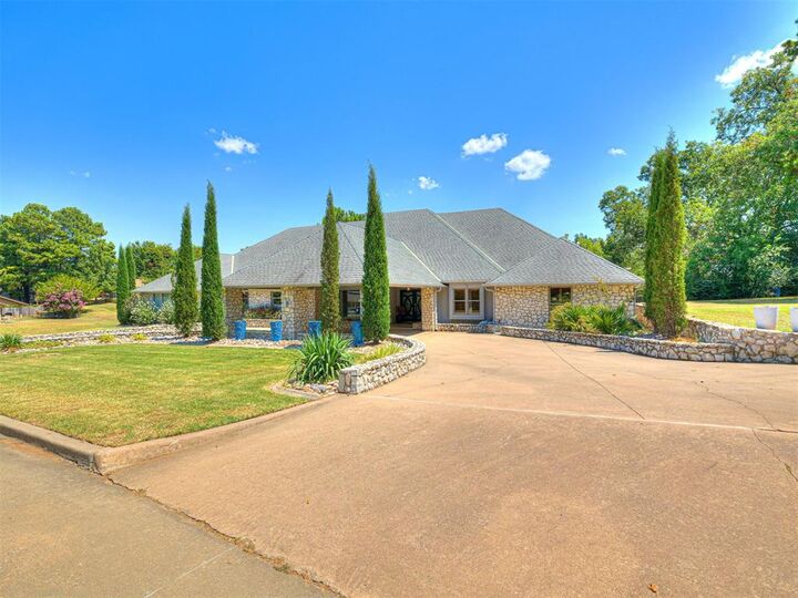 Property Photo:  15 Northridge Road  OK 74804 