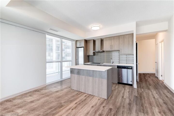 Property Photo:  2087 Fairview Street 1309  ON L7R 0E5 