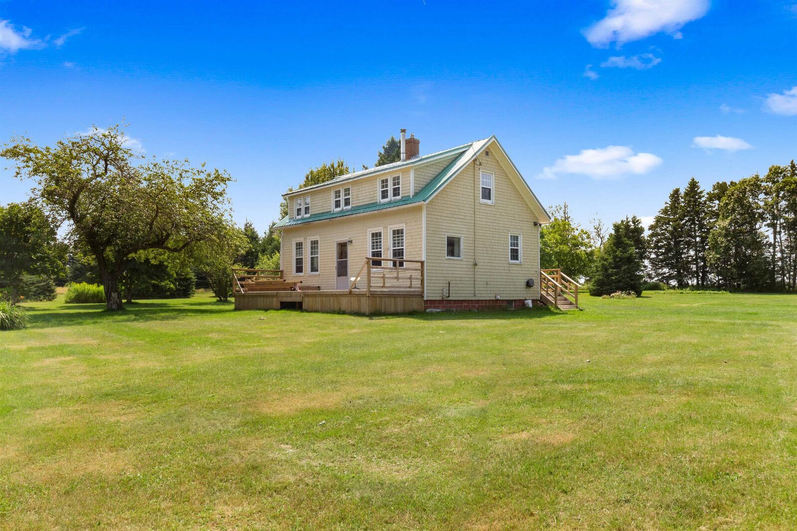 Property Photo:  1545 Trans Canada Highway  PE C0A 1B0 