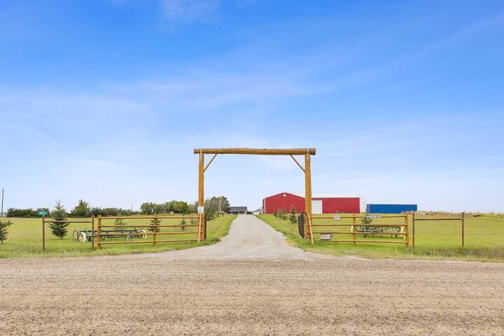 Property Photo: 272011 Range Road 275 A AB T4A 0H4