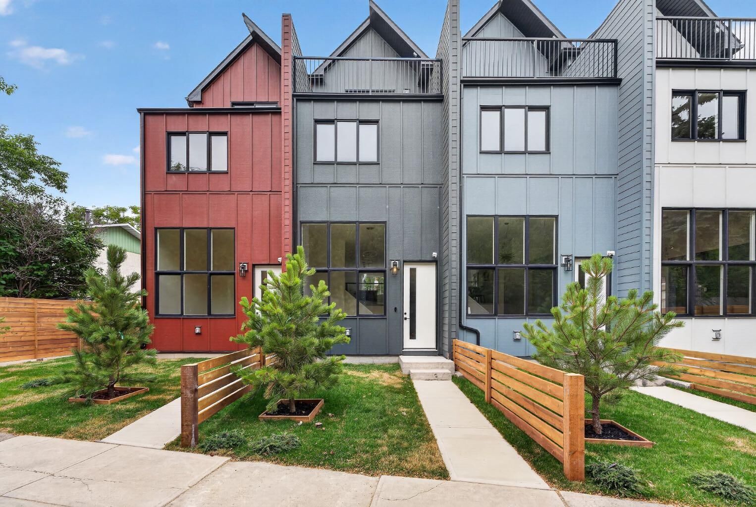 Property Photo: 2022 12 Avenue SW AB T3C 0S1