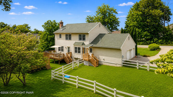 Property Photo: 4006 Crest View Drive PA 18360
