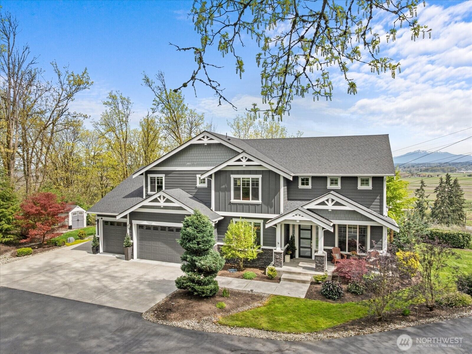 Property Photo: 11733 Seattle Hill Road WA 98296