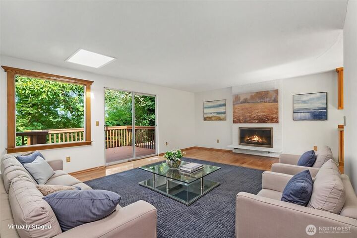 Property Photo:  11617  7th Avenue SW  WA 98146 