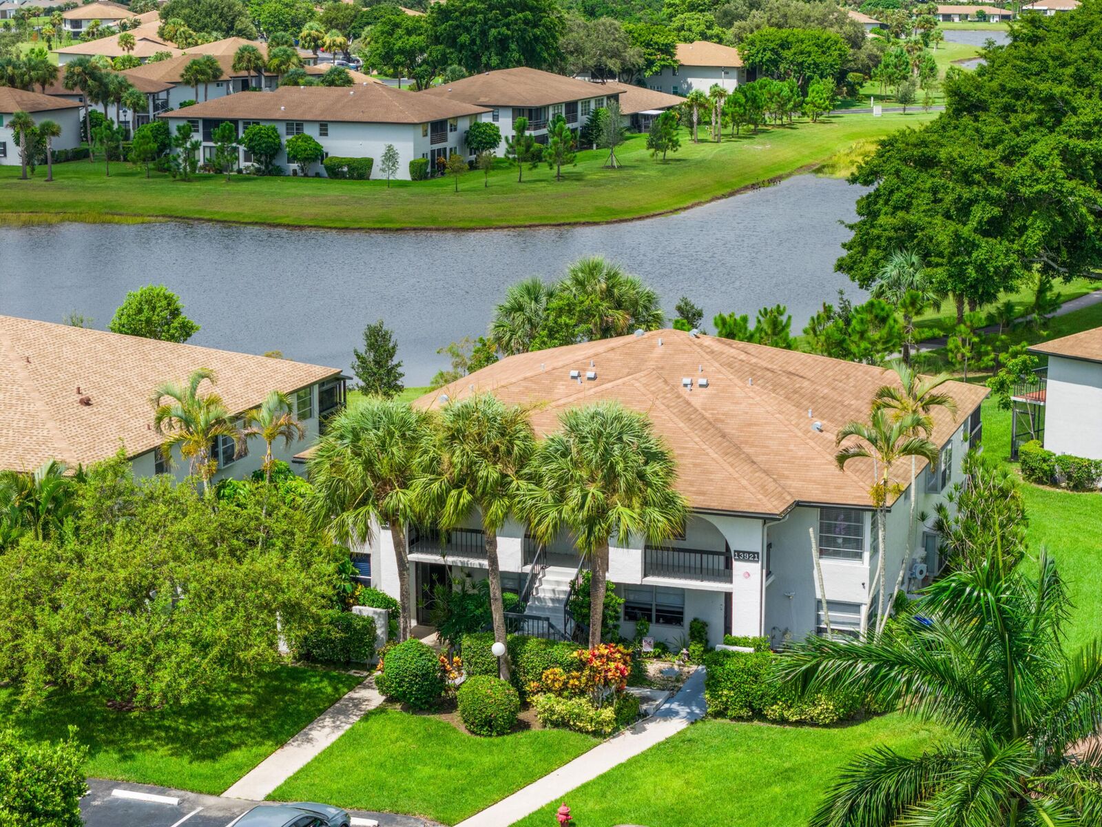 Property Photo:  13921 Royal Palm Court B  FL 33484 