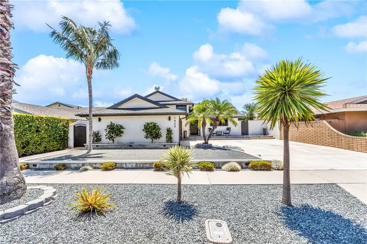 Property Photo:  7920 E Tarma Street  CA 90808 