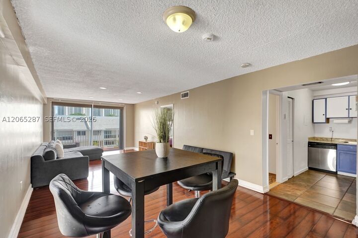 Property Photo:  3716 NE 168th St 301  FL 33160 