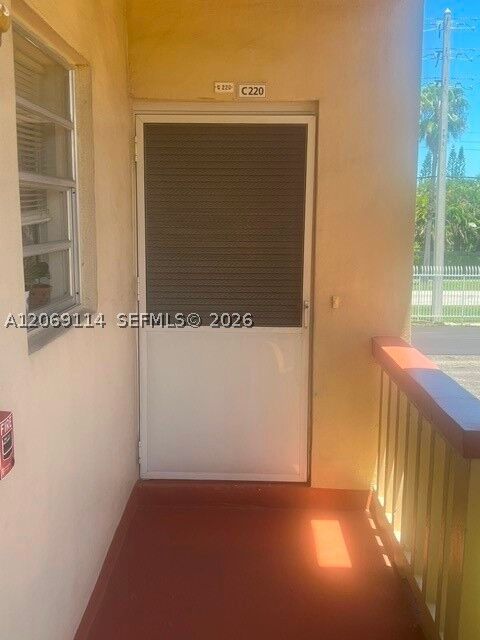 Property Photo: 5300 Washington St C220 FL 33021