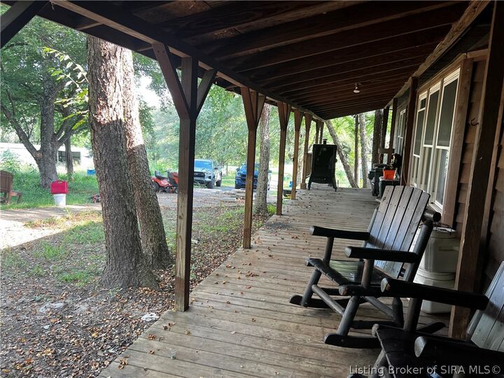 Property Photo: 2620 Valley View Road SW IN 47112