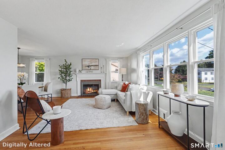 Property Photo: 73 Knollwood Road CT 06110