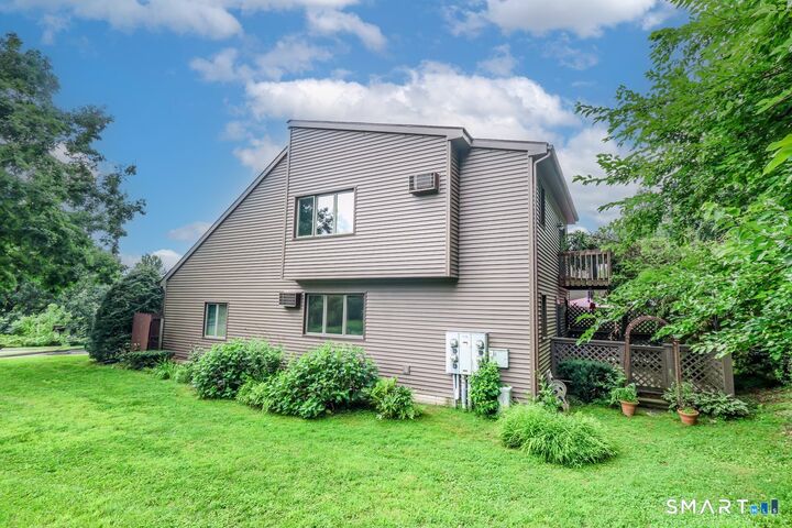Property Photo: 36 Twin Oaks 36 CT 06776