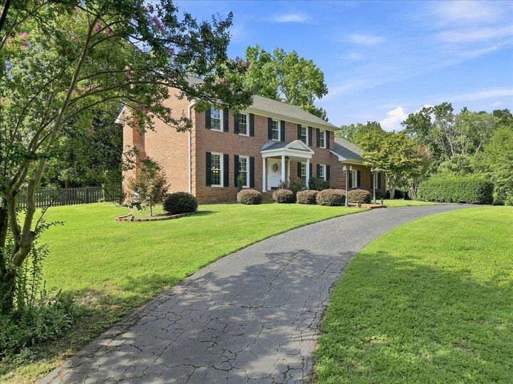 Property Photo:  410 Thornhill Drive  SC 29301 