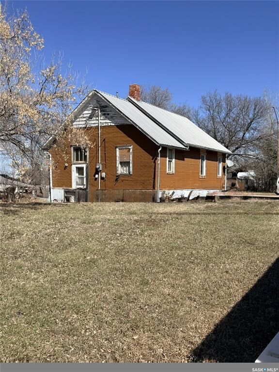 Property Photo: 110 3rd Street E SK S0L 2L0