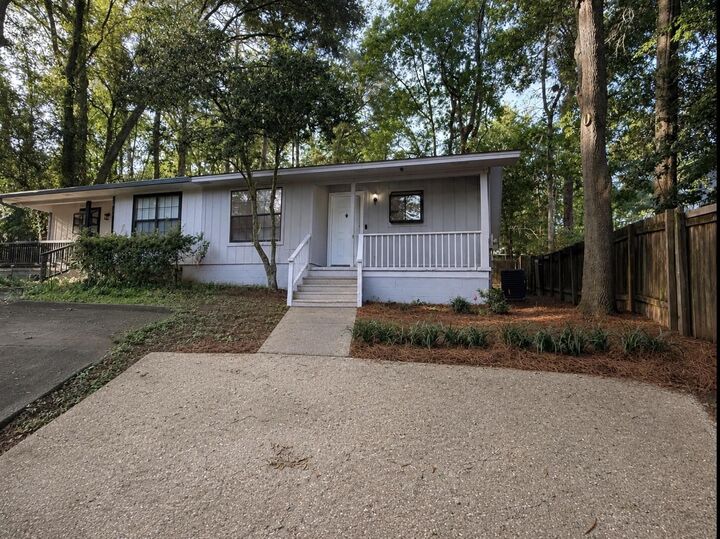 Property Photo: 1813 Meriadoc Road FL 32303