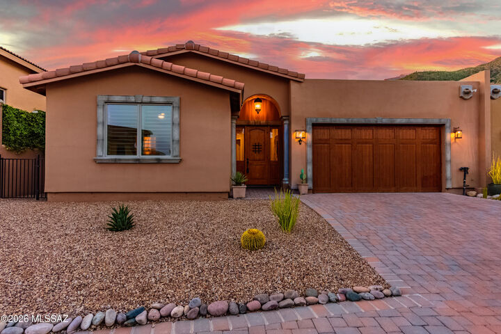 Property Photo: 2615 E Corta Dei Fiori AZ 85718